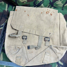 Charger l'image dans la galerie, British Army / RAF 37 Pattern Large Pack - WW2 Pattern -Used Condition Original - The Militaria Shop