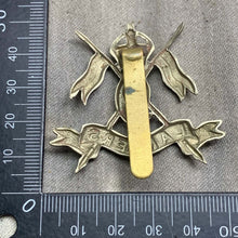 Charger l'image dans la galerie, Original WW2 British Army 9th Queen's Royal Lancers Cap Badge - The Militaria Shop
