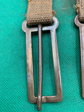 Charger l'image dans la galerie, Original WW2 British Army 37 Pattern Brace Adaptors Pair - 1941 Dated - The Militaria Shop