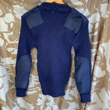 Lade das Bild in den Galerie-Viewer, Genuine British RAF Royal Navy Blue Wool V-Neck Pullover Jersey - 94cm Chest - The Militaria Shop