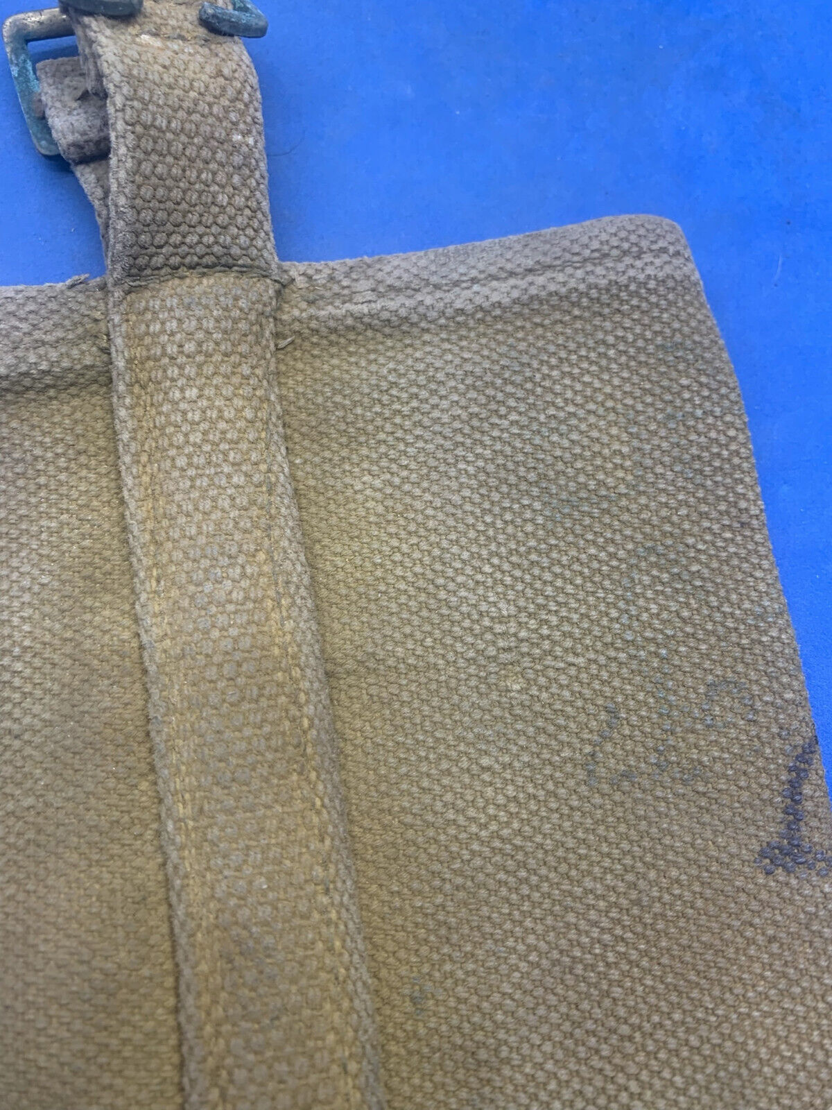 WW2 British Army / RAF 37 Pattern Webbing Water Bottle Carrier Harness Original - The Militaria Shop