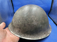 Load image into Gallery viewer, British Army Mk4 Turtle Combat Helmet & Liner - The Militaria Shop