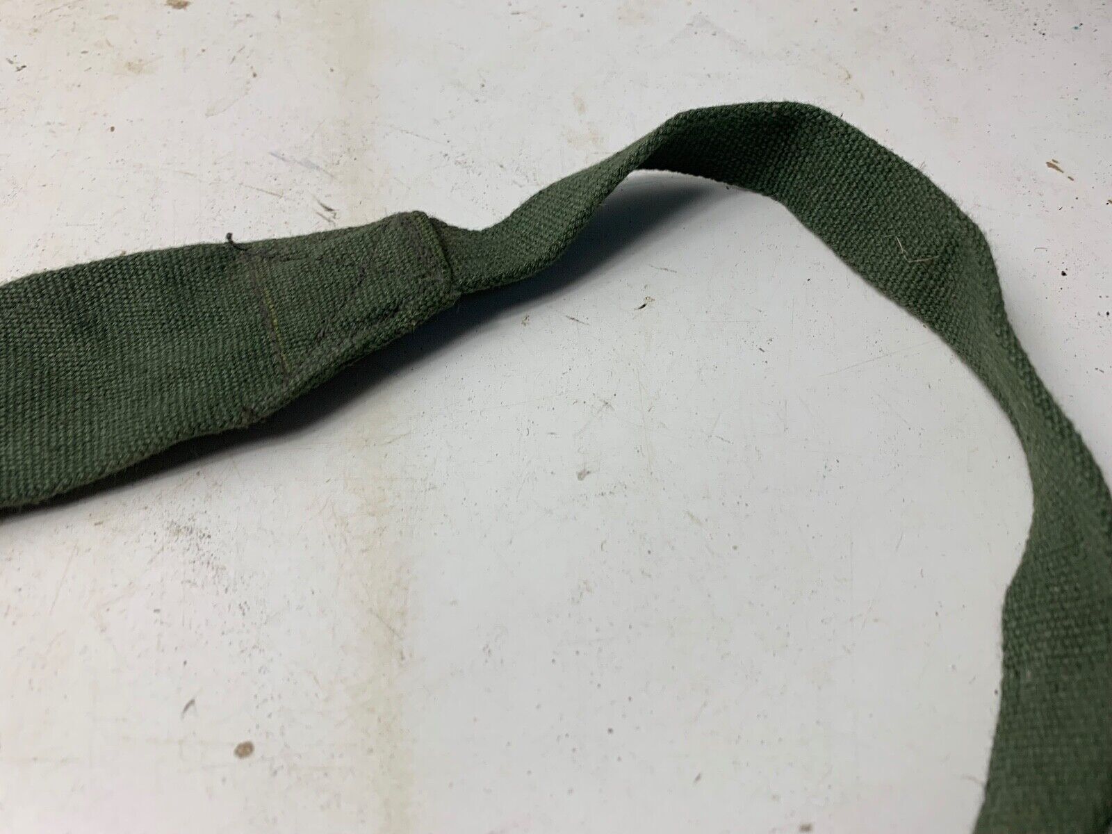 Original WW2 British Army 44 Pattern Shoulder / Equipment Strap - 1945 Dated - The Militaria Shop