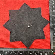 Lade das Bild in den Galerie-Viewer, British Army Bullion Embroidered Blazer Badge - Lincolnshire Regiment - The Militaria Shop