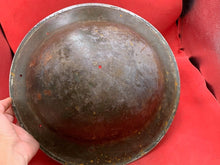 Charger l'image dans la galerie, Original WW2 Combat Helmet - British / South African Army Mk2 Brodie Helmet - The Militaria Shop