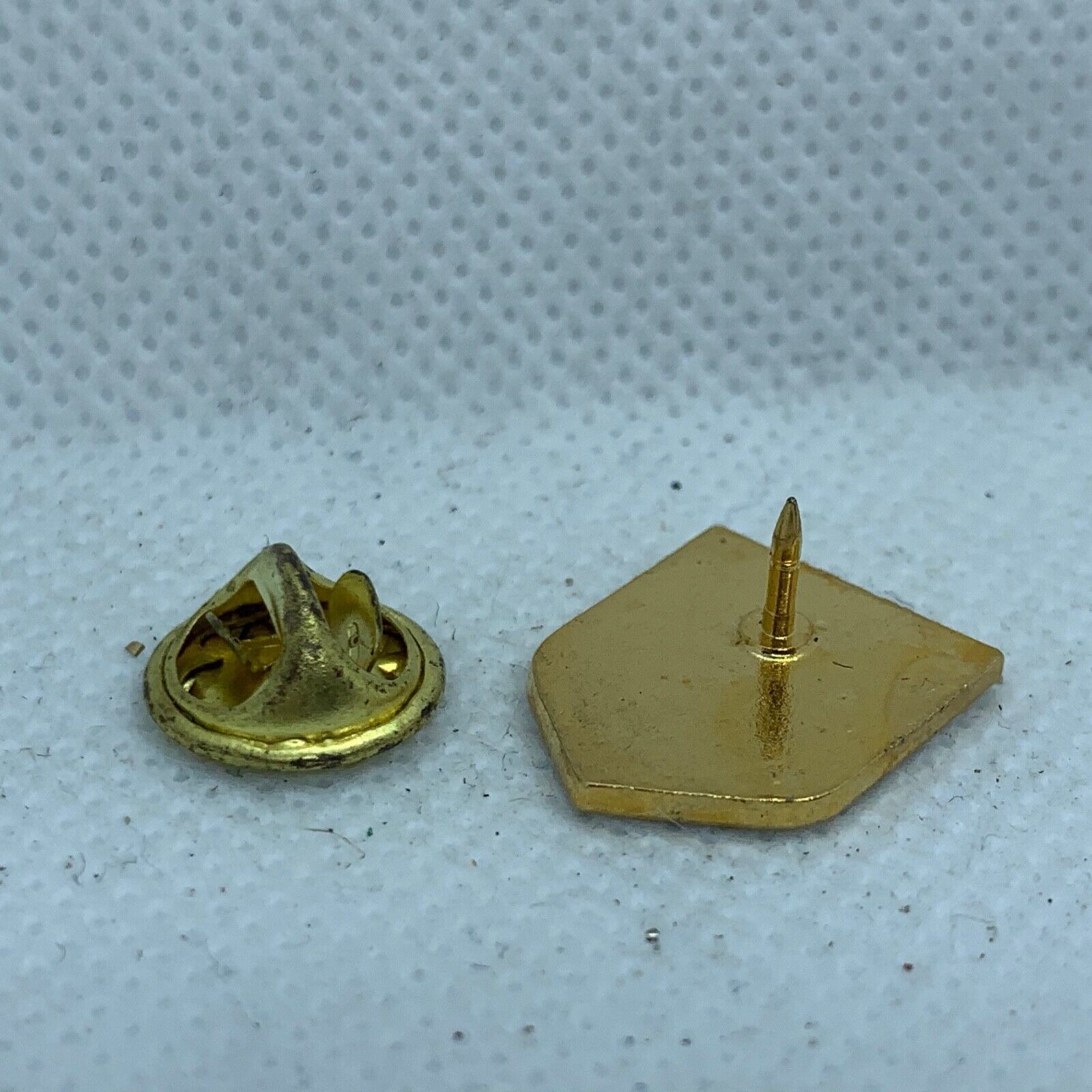 Notts & Derby - NEW British Army Military Cap/Tie/Lapel Pin Badge #155 - The Militaria Shop