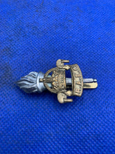 Load image into Gallery viewer, RAEC Royal Army Education Corps British Army Cap Badge WW2 - The Militaria Shop