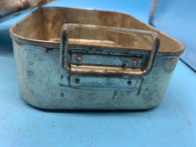 Load image into Gallery viewer, Original WW2 British Army Soldiers Mess Tin Set - Two Piece - Fold Out Handles - The Militaria Shop