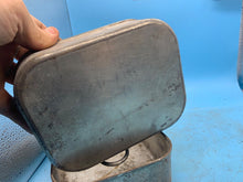 Charger l'image dans la galerie, Original WW2 British Army Soldiers Mess Tin Set - Two Piece - Fold Out Handles - The Militaria Shop