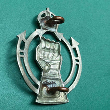 Load image into Gallery viewer, Original WW2 British Army Cap Badge - Royal Armoured Corps - Kings Crown - The Militaria Shop
