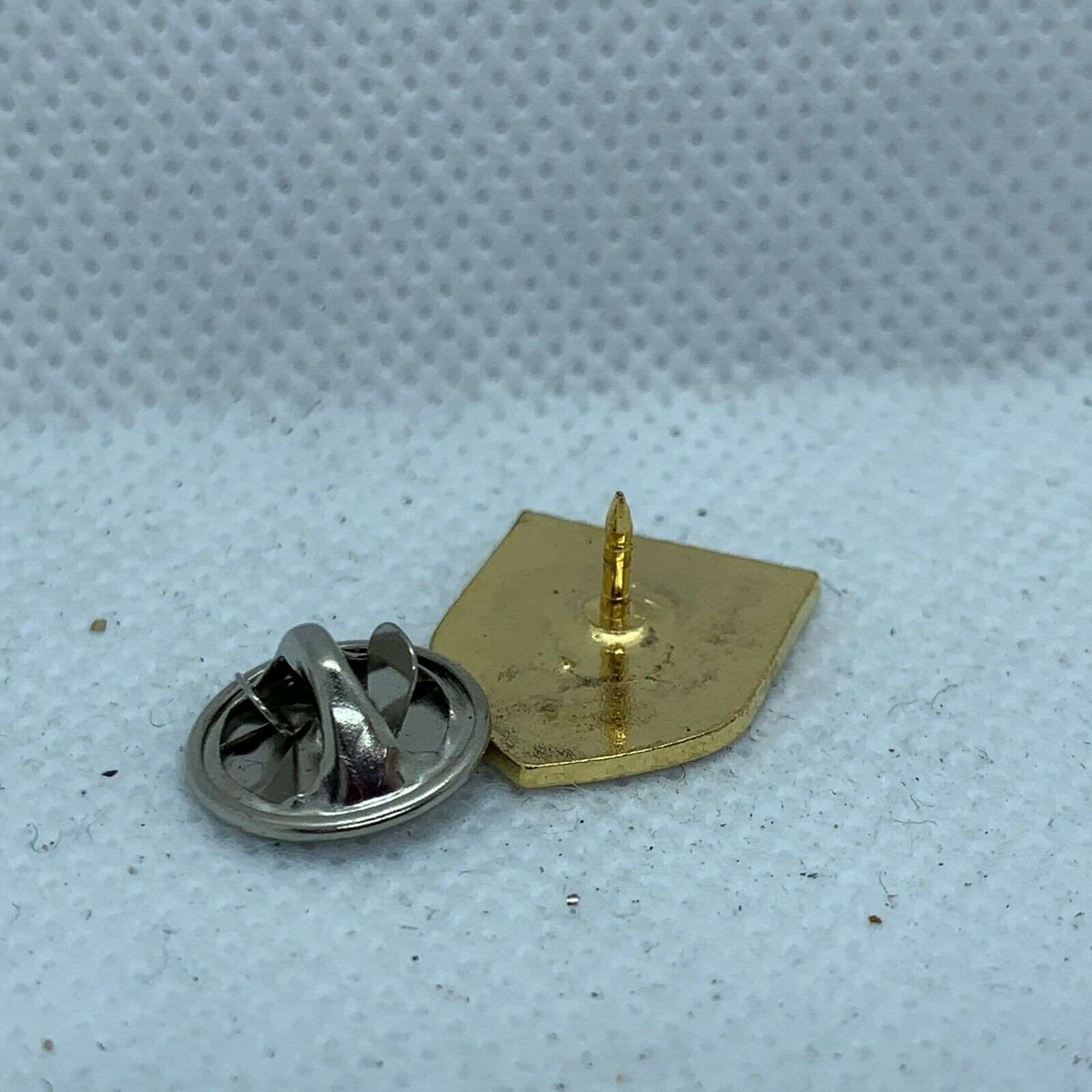 13th/18th Royal Hussars - NEW British Army Military Cap/Tie/Lapel Pin Badge #153 - The Militaria Shop