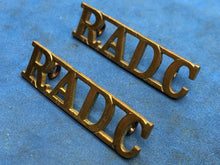 Charger l'image dans la galerie, Original WW2 British Army Royal Army Dental Corps RADC Brass Shoulder Title - The Militaria Shop