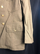 Lade das Bild in den Galerie-Viewer, Original WW2 US Army Class A Dress Jacket 1942 - Private Ryan Prop - 38" Re - The Militaria Shop
