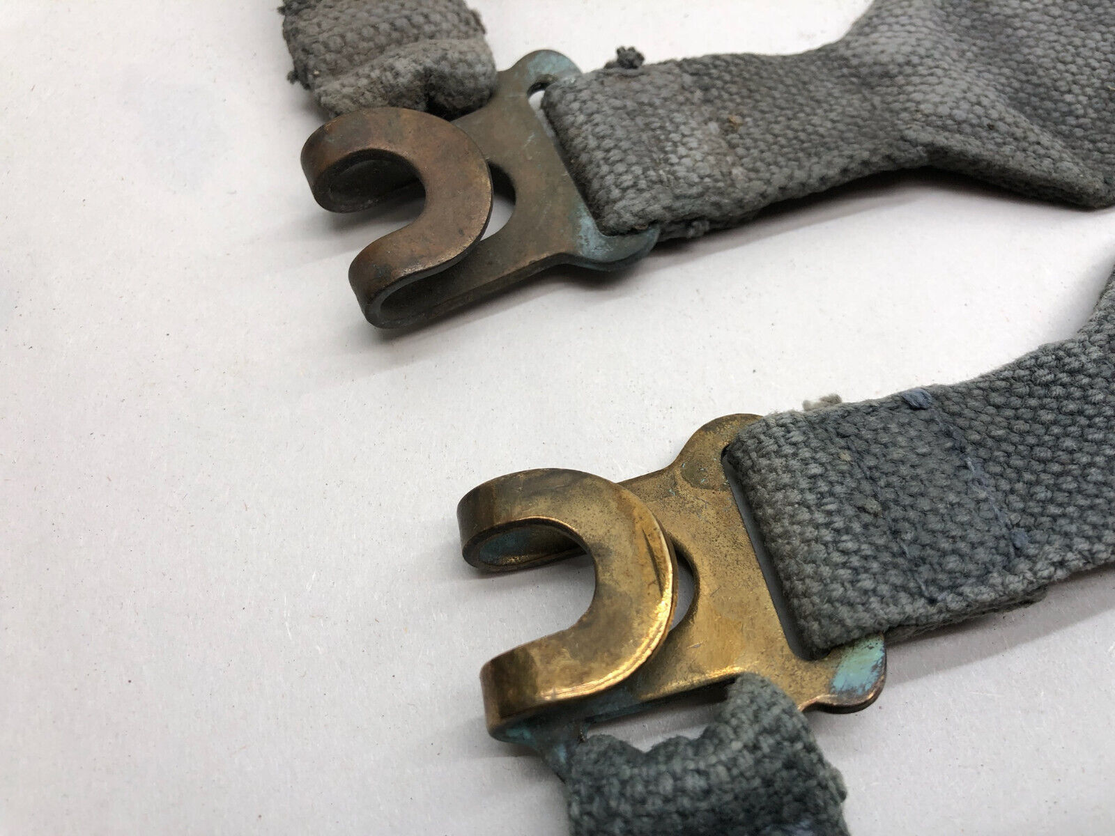 Original WW2 British Royal Air Force Blue 37 Pattern L Strap Set - The Militaria Shop