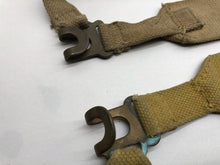 Charger l'image dans la galerie, Original WW2 British Army 37 Pattern Canvass L Straps Set - The Militaria Shop
