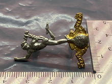 Load image into Gallery viewer, Original WW1 / WW2 Royal Army Signal Corps Officer's Collar Badge - The Militaria Shop