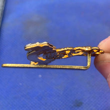 Charger l'image dans la galerie, Genuine British Army Royal Army Pay Corps Cap Badge - The Militaria Shop