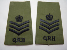 Lade das Bild in den Galerie-Viewer, QRH Royal Horse OD Green Rank Slides / Epaulette Pair Genuine British Army - NEW - The Militaria Shop