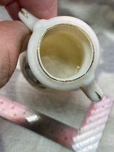 Charger l'image dans la galerie, Original Vintage Crested China Ware Jug - RYDE - Isle of Wight - The Militaria Shop