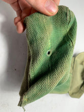 Load image into Gallery viewer, Original WW2 Pattern 37 Pattern British Army Webbing Bren Pouch - The Militaria Shop