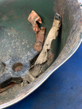 Load image into Gallery viewer, Original WW2 British Army / Canadian Army Mk3 Turtle Combat Helmet - Div Sign - The Militaria Shop