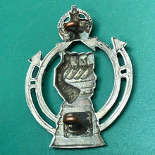 Load image into Gallery viewer, Original WW2 Royal Armoured Corps - Kings Crown British Army Cap Badge - The Militaria Shop