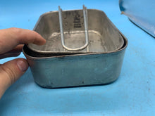 Load image into Gallery viewer, Original WW2 British Army Soldiers Mess Tin Set - Two Piece - Fold Out Handles - The Militaria Shop