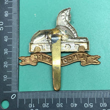 Load image into Gallery viewer, Original WW2 British Army Cap Badge - The Lincolnshire Regiment - The Militaria Shop