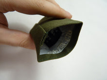 Charger l'image dans la galerie, QDG Dragoons OD Green Rank Slides / Epaulette Pair Genuine British Army - NEW - The Militaria Shop