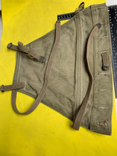 Charger l'image dans la galerie, Original WW2 US Army M1928 Haversack Pack Tail - 1944 Dated - The Militaria Shop