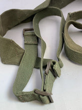 Load image into Gallery viewer, Original WW2 British Army 44 Pattern Shoulder Strap - 1945 Dated - The Militaria Shop