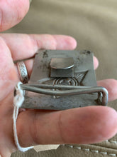 Lade das Bild in den Galerie-Viewer, Genuine WW2 USSR Russian Soldiers Army Brass Chromed Belt Buckle - #22 - The Militaria Shop