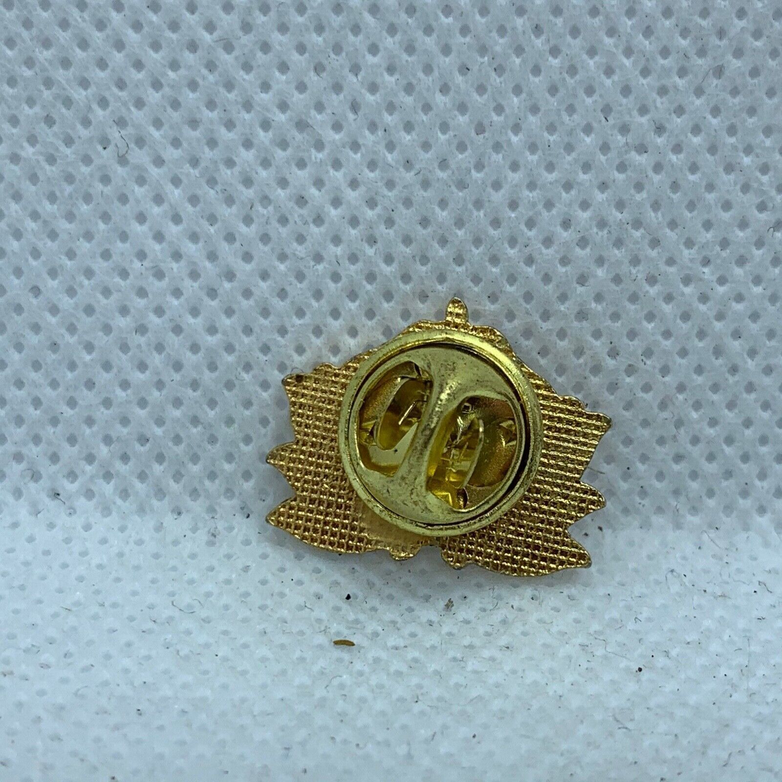 Royal Navy - NEW British Army Military Cap/Tie/Lapel Pin Badge #117 - The Militaria Shop