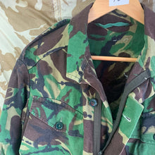 Load image into Gallery viewer, Genuine British Army Smock Combat Jungle DPM Camouflage - Size 40" Chest - The Militaria Shop