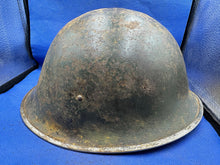 Charger l'image dans la galerie, WW2 British / Canadian Army Mk3 Combat Turtle Helmet - Good Original Helmet - The Militaria Shop