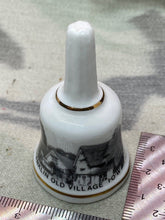 Lade das Bild in den Galerie-Viewer, Original Vintage Crested China Ware Bell - SHANKLIN - Isle of Wight - The Militaria Shop