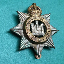 Load image into Gallery viewer, Original WW2 British Army Cap Badge - The Devonshire Regiment - The Militaria Shop