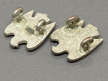 Load image into Gallery viewer, Original Pair of Egyptian Army Collar Badges with Silvered Finish - The Militaria Shop