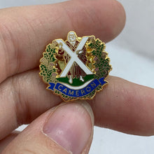 Charger l'image dans la galerie, Cameron Highlanders - NEW British Army Military Cap/Tie/Lapel Pin Badge #133 - The Militaria Shop