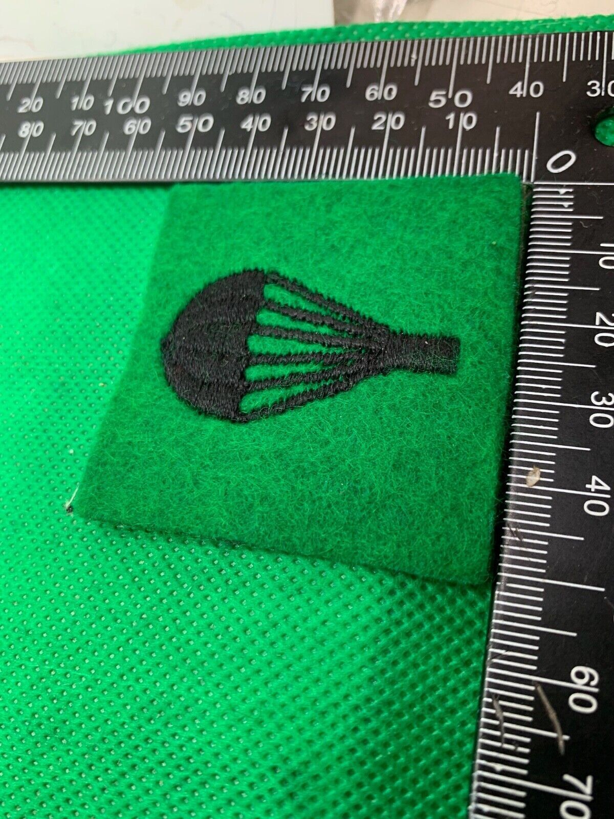 British Army Airborne Paratrooper Lightbulb Badge - Parachute Qualification - The Militaria Shop