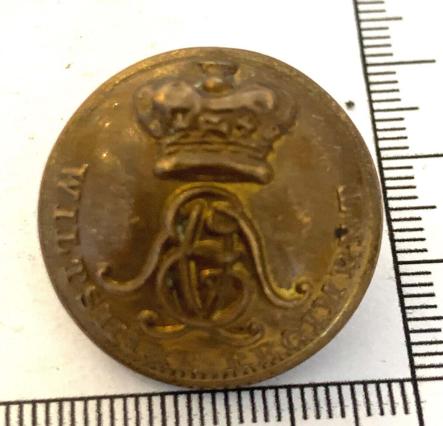 A Victorian Crown WILTSHIRE REGIMENT - London made tunic button. Approx 27mm - The Militaria Shop