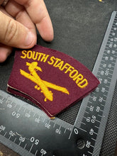 Charger l'image dans la galerie, South Stafford Regiment RAF British Army Shoulder Titles - WW2 Onwards Pattern - The Militaria Shop