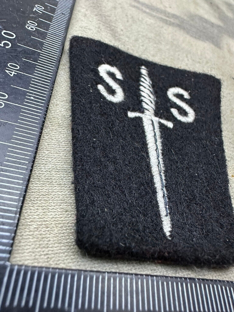British Army No2 Commando Cloth Badge - The Militaria Shop