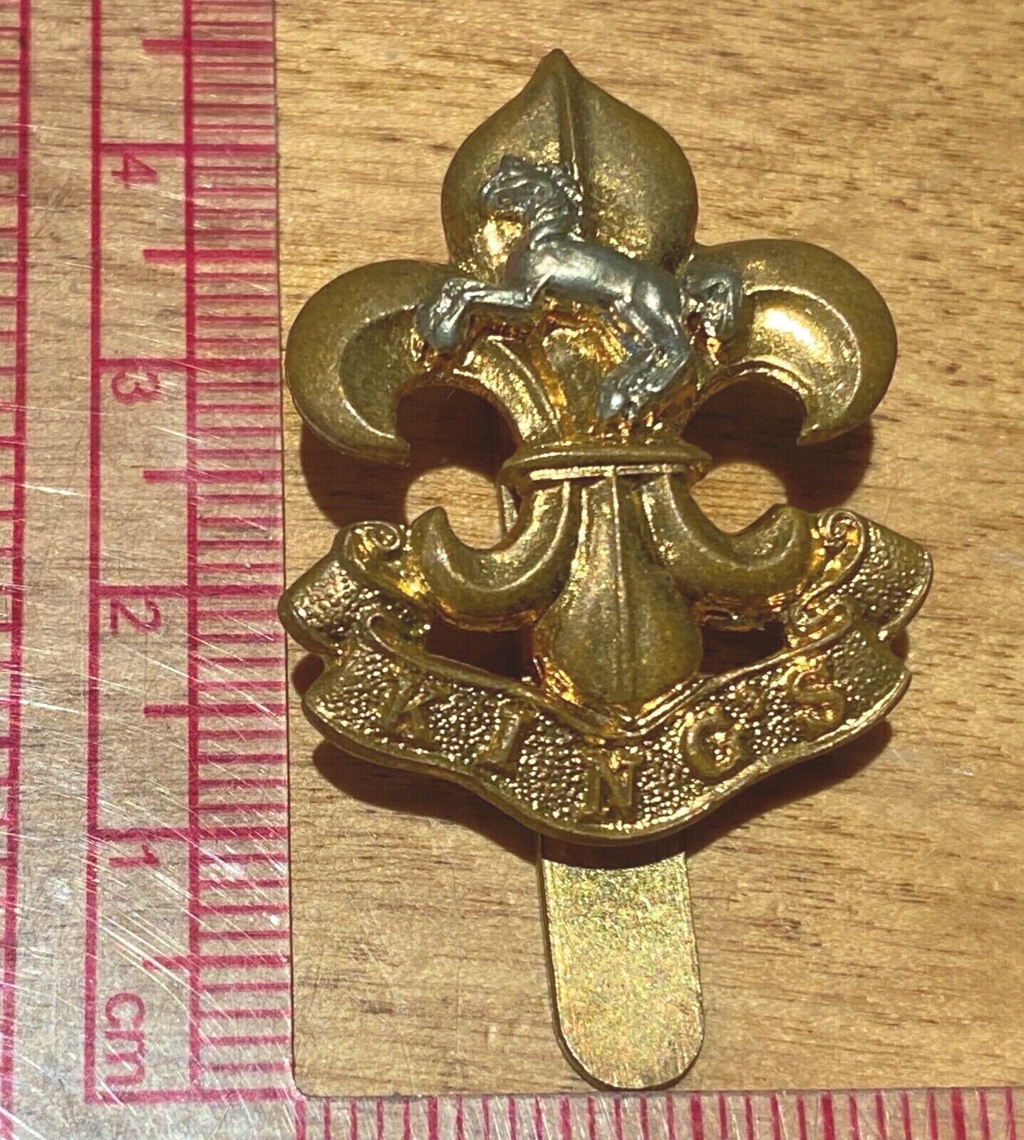 British Army - King's Liverpool staybrite cap badge - The Militaria Shop