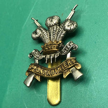 Charger l'image dans la galerie, Original WW2 British Army 3rd Carabiniers Regiment Cap Badge - The Militaria Shop