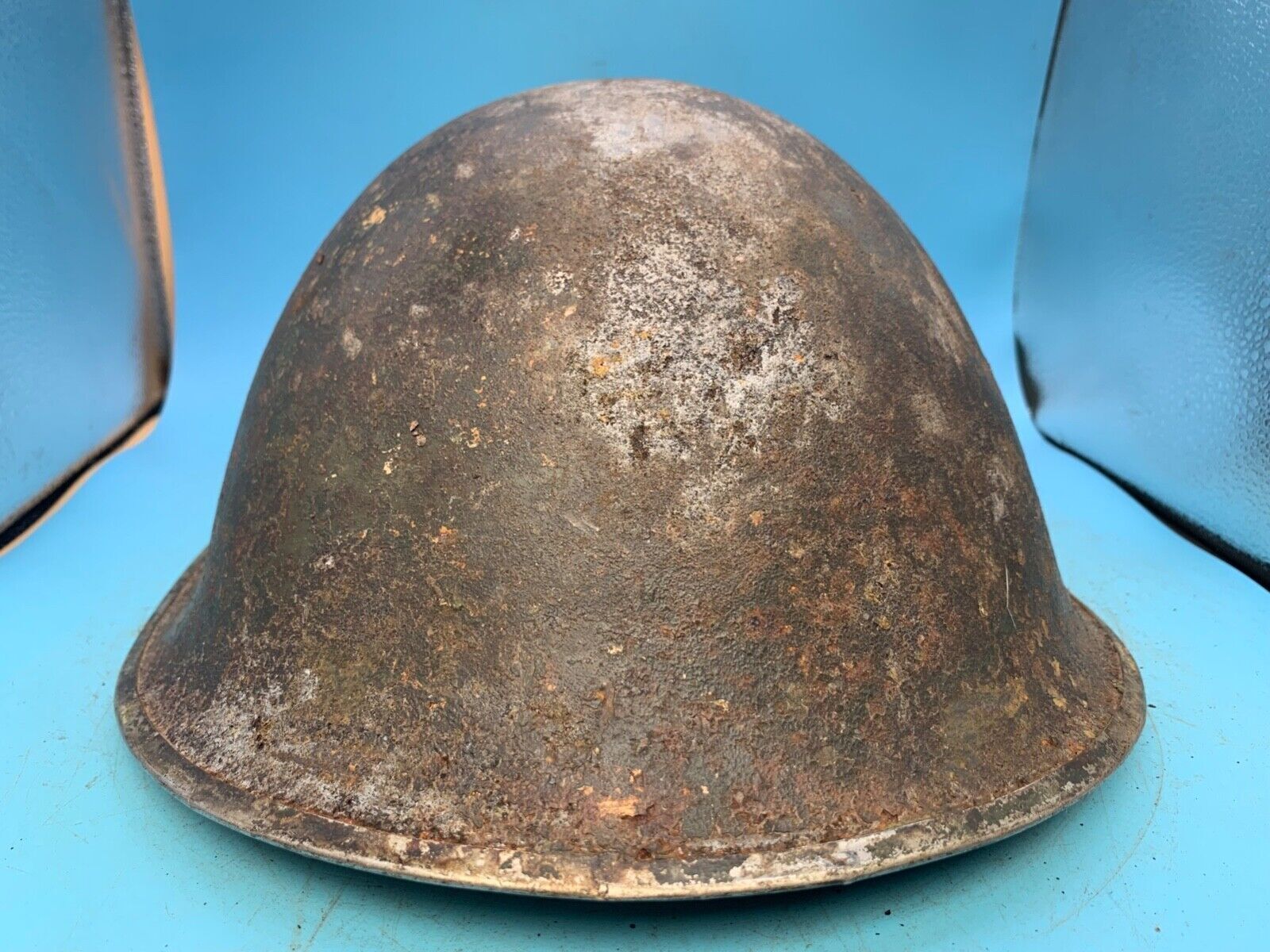 WW2 Mk3 High Rivet Turtle - British / Canadian Army Helmet - Good Original - The Militaria Shop