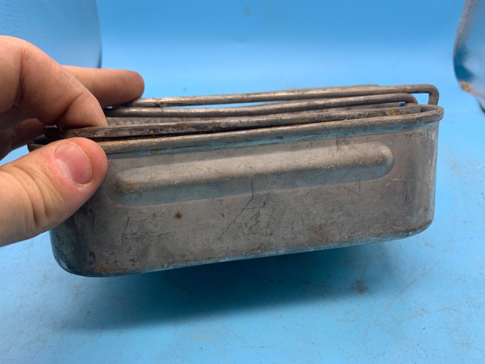 Original WW2 British Army Soldiers Mess Tin Set - Two Piece - Fold Out Handles - The Militaria Shop