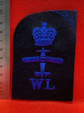 Load image into Gallery viewer, Unissued WOMEN'S ROYAL NAVY WRNs Trade Badge - Weapons Electrical - CPO - B - The Militaria Shop