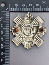 Charger l'image dans la galerie, Original WW1 British Army Cap Badge - Highland Light Infantry - The Militaria Shop