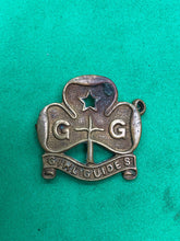 Load image into Gallery viewer, Vintage Girl Guide Bronze Pin Badge, by Collins of London - The Militaria Shop
